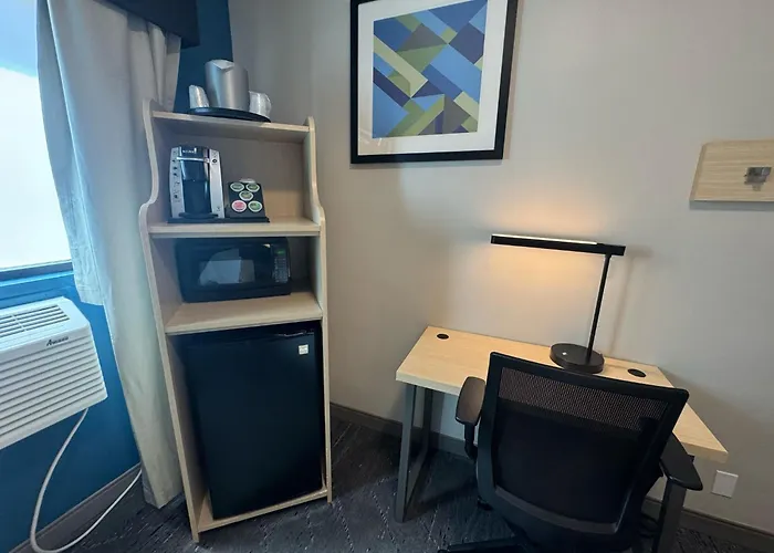 Queen Suite